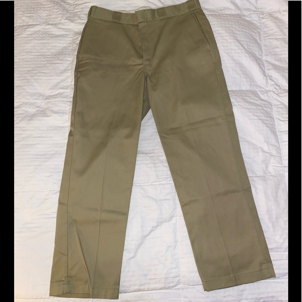 Dickies Pants.